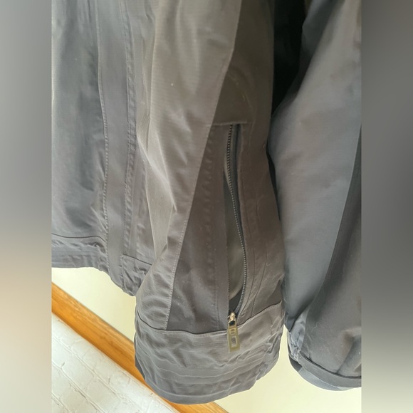 LLBean men’s snow jacket - Picture 5 of 9